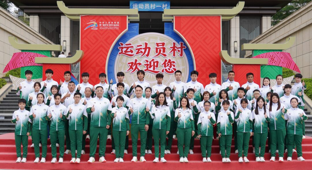 歐陽瑜司長與澳門體育代表團成員合照 歐陽瑜司長與澳門體育代表團成員合照