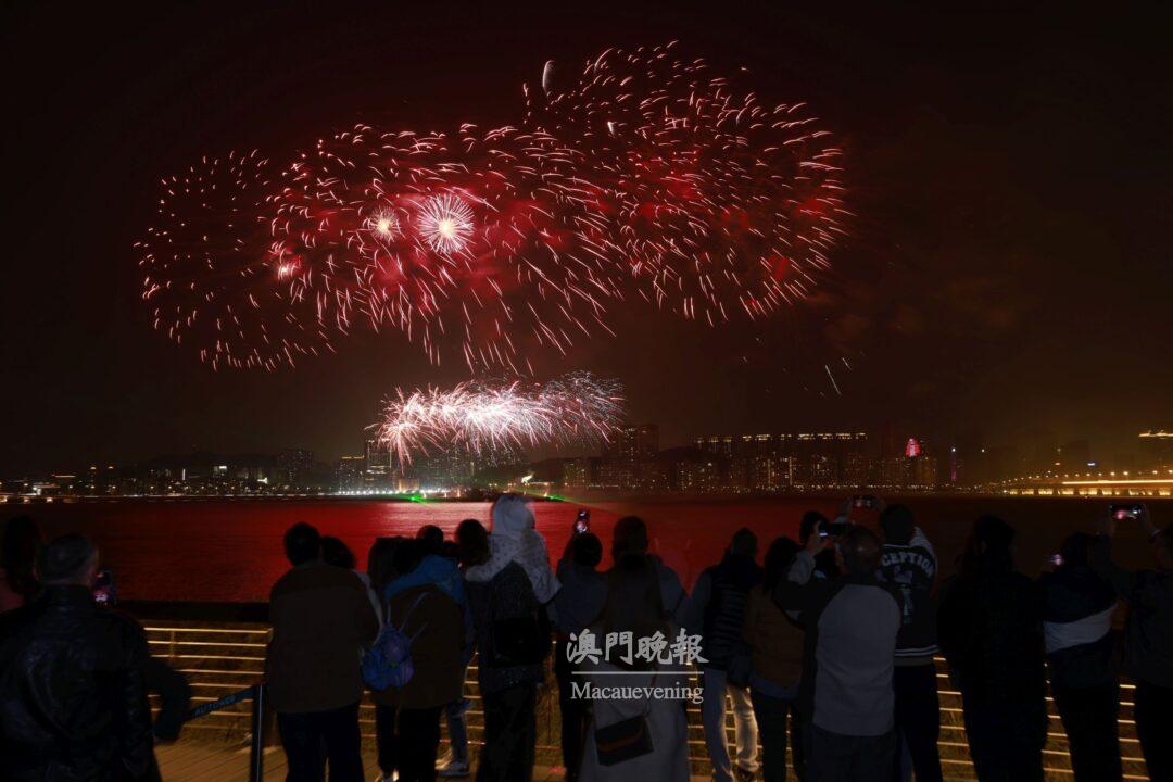 首場農曆新年煙花表演將在年初三上演（去年資料圖片）
