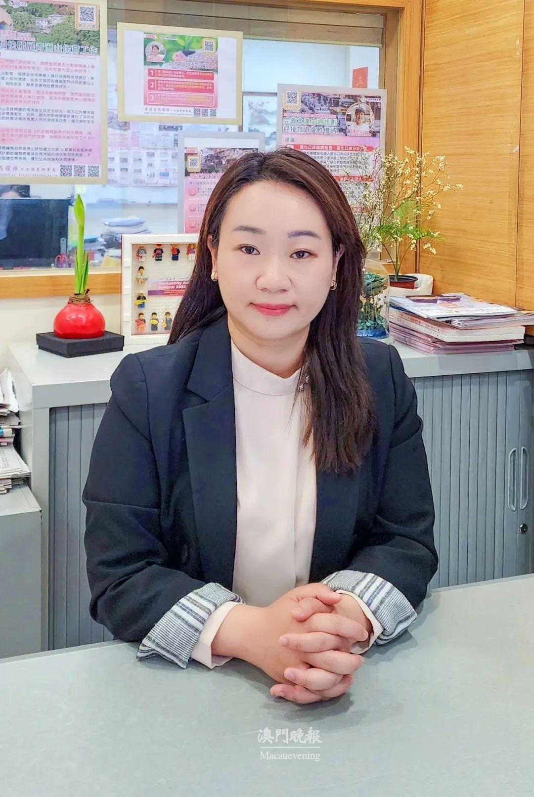 立法議員、婦聯副理事長黃潔貞