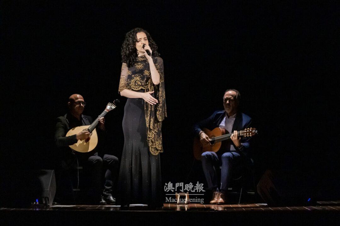 葡萄牙歌手Marta de Sousa 葡萄牙歌手Marta de Sousa